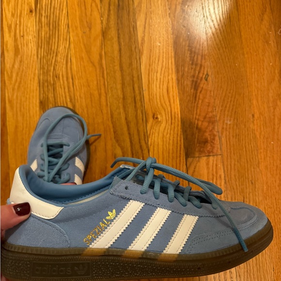 Adidas sambas blue and white limited edition European - never worn - Picture 2 of 3